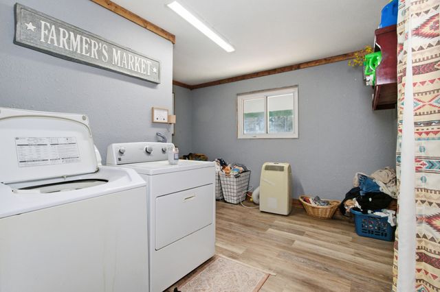 8857 State Route Ad, Dora, MO 65637