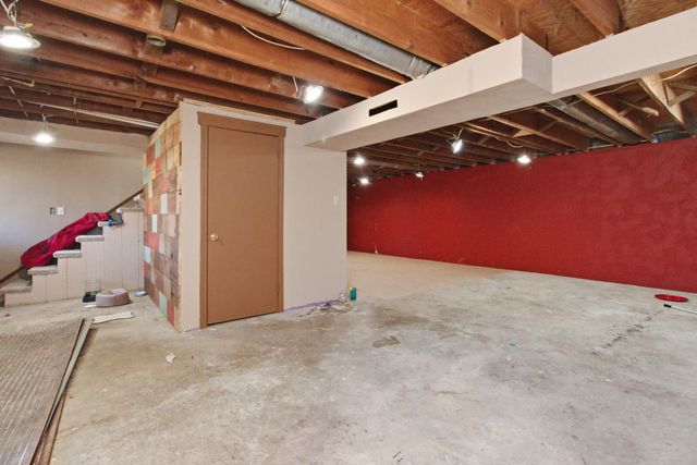 8857 State Route Ad, Dora, MO 65637