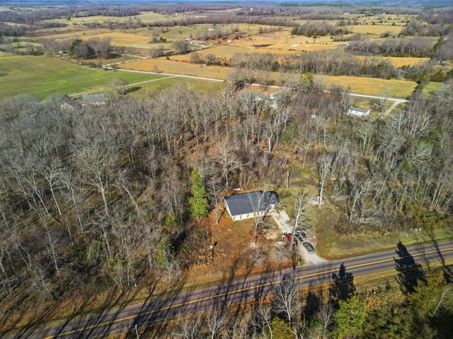 8857 State Route Ad, Dora, MO 65637