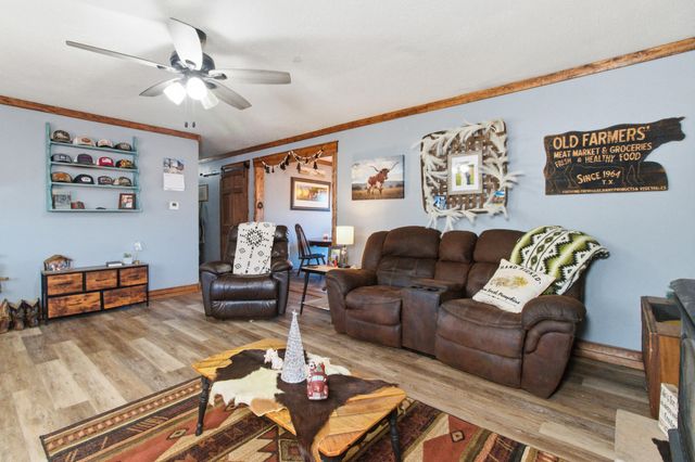 8857 State Route Ad, Dora, MO 65637