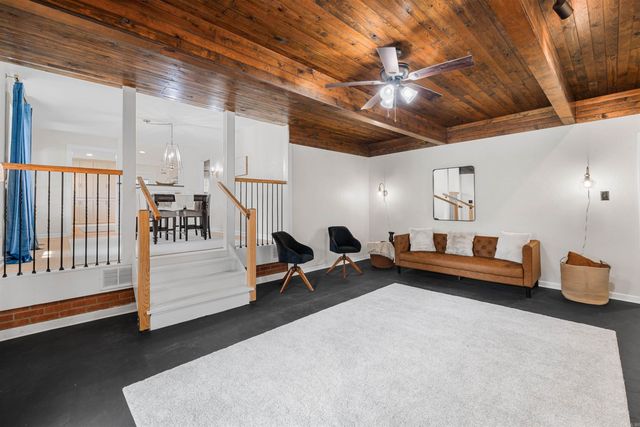 305 Glenora Avenue, Sherwood, AR 72120
