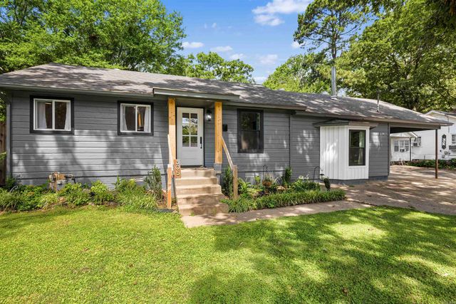 305 Glenora Avenue, Sherwood, AR 72120