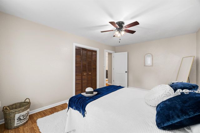 305 Glenora Avenue, Sherwood, AR 72120
