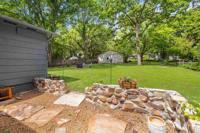 305 Glenora Avenue, Sherwood, AR 72120