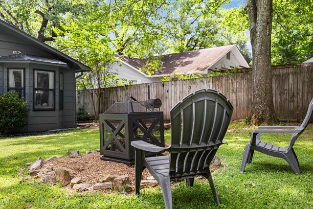305 Glenora Avenue, Sherwood, AR 72120