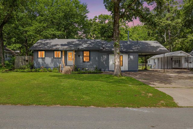 305 Glenora Avenue, Sherwood, AR 72120