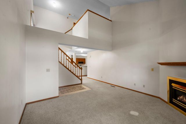 2611 Concord Way, Mendota Heights, MN 55120