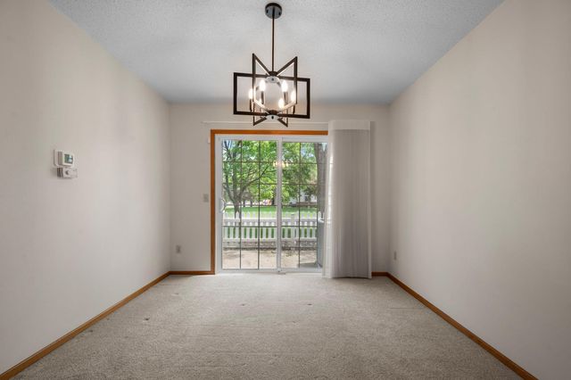 2611 Concord Way, Mendota Heights, MN 55120