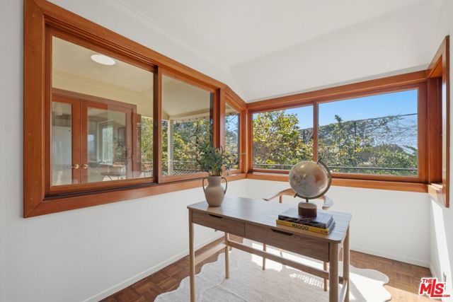 289 S Barrington Avenue A309, Los Angeles, CA 90049