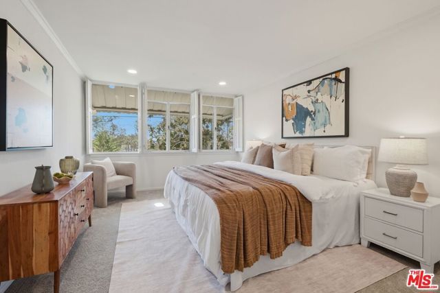 289 S Barrington Avenue A309, Los Angeles, CA 90049