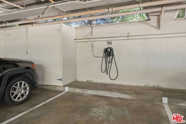 289 S Barrington Avenue A309, Los Angeles, CA 90049