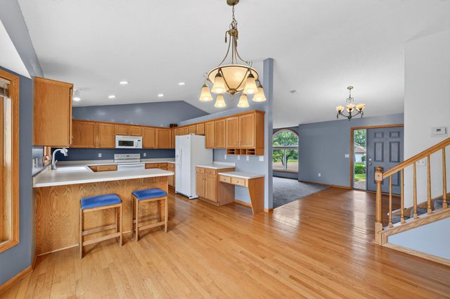 12628 Dutch Court, Apple Valley, MN 55124