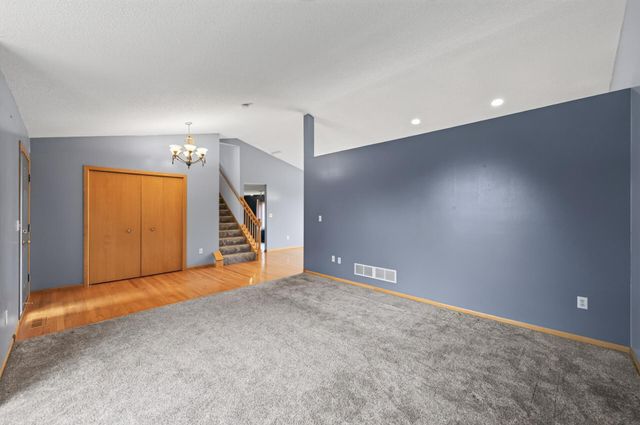 12628 Dutch Court, Apple Valley, MN 55124