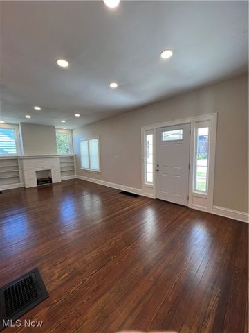 1716 Tuxedo Avenue, Parma, OH 44134