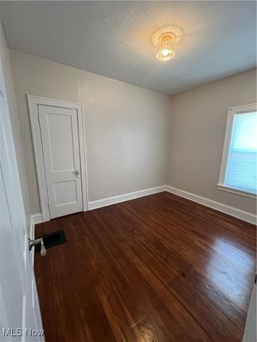 1716 Tuxedo Avenue, Parma, OH 44134