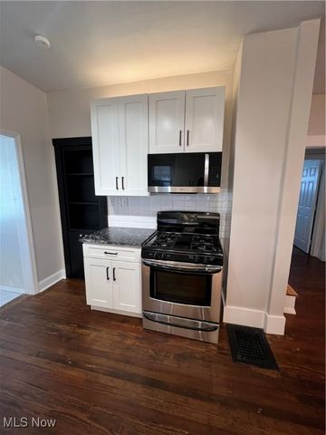 1716 Tuxedo Avenue, Parma, OH 44134