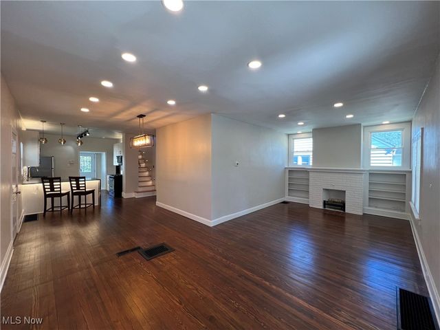 1716 Tuxedo Avenue, Parma, OH 44134