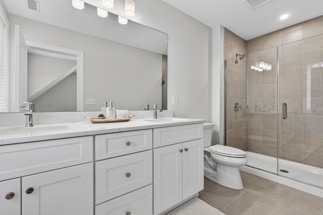 19 Woodmans Lane, Peterborough, NH 03458