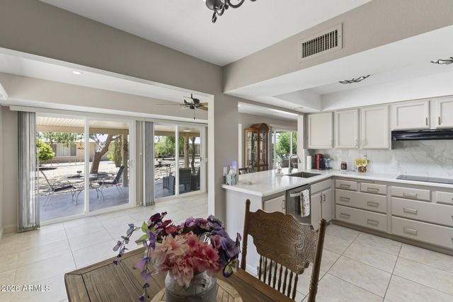 12927 W MAPLEWOOD Drive, Sun City West, AZ 85375
