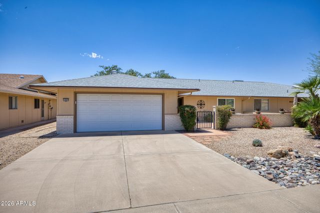 12927 W MAPLEWOOD Drive, Sun City West, AZ 85375