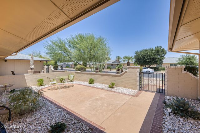 12927 W MAPLEWOOD Drive, Sun City West, AZ 85375