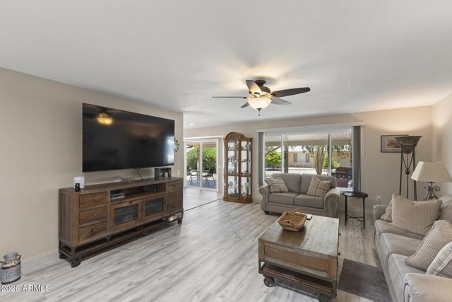 12927 W MAPLEWOOD Drive, Sun City West, AZ 85375