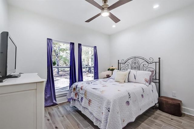 153 Dagger Drive, Brookeland, TX 75931