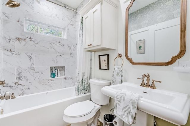 153 Dagger Drive, Brookeland, TX 75931