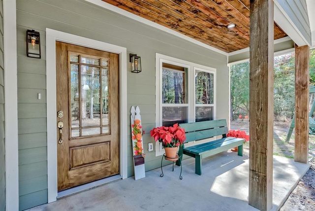 153 Dagger Drive, Brookeland, TX 75931