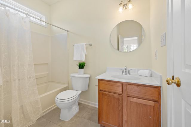 2114 Baycourt Trail, Hillsborough, NC 27278