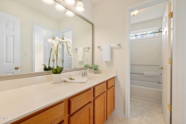 2114 Baycourt Trail, Hillsborough, NC 27278