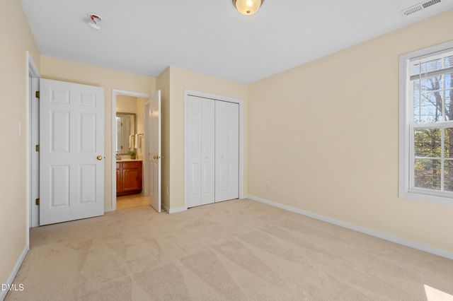 2114 Baycourt Trail, Hillsborough, NC 27278