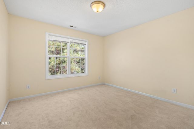 2114 Baycourt Trail, Hillsborough, NC 27278