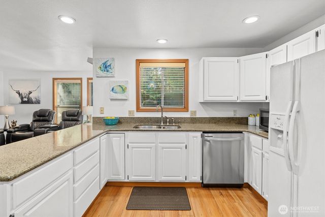 5750 Troon Avenue SW, Port Orchard, WA 98367