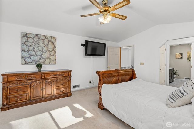 5750 Troon Avenue SW, Port Orchard, WA 98367