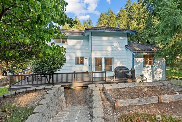 5750 Troon Avenue SW, Port Orchard, WA 98367