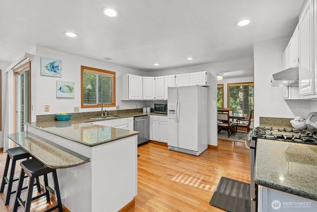 5750 Troon Avenue SW, Port Orchard, WA 98367
