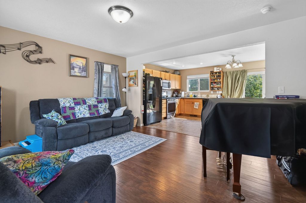 2767 Ryland Avenue, Helena, MT 59601 photo 2
