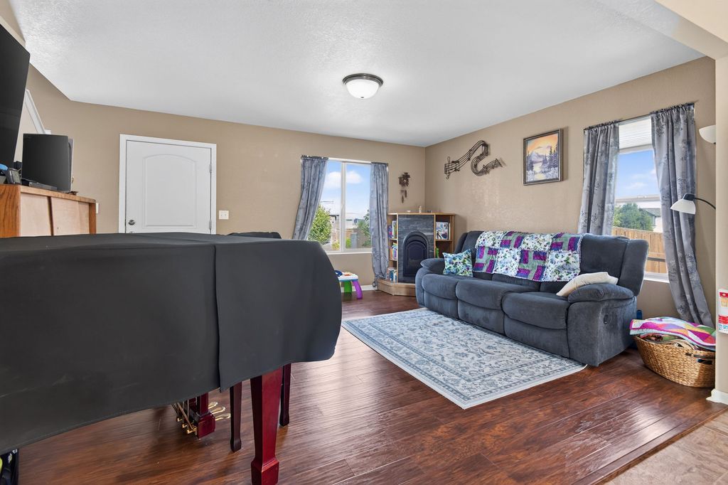 2767 Ryland Avenue, Helena, MT 59601 photo 3