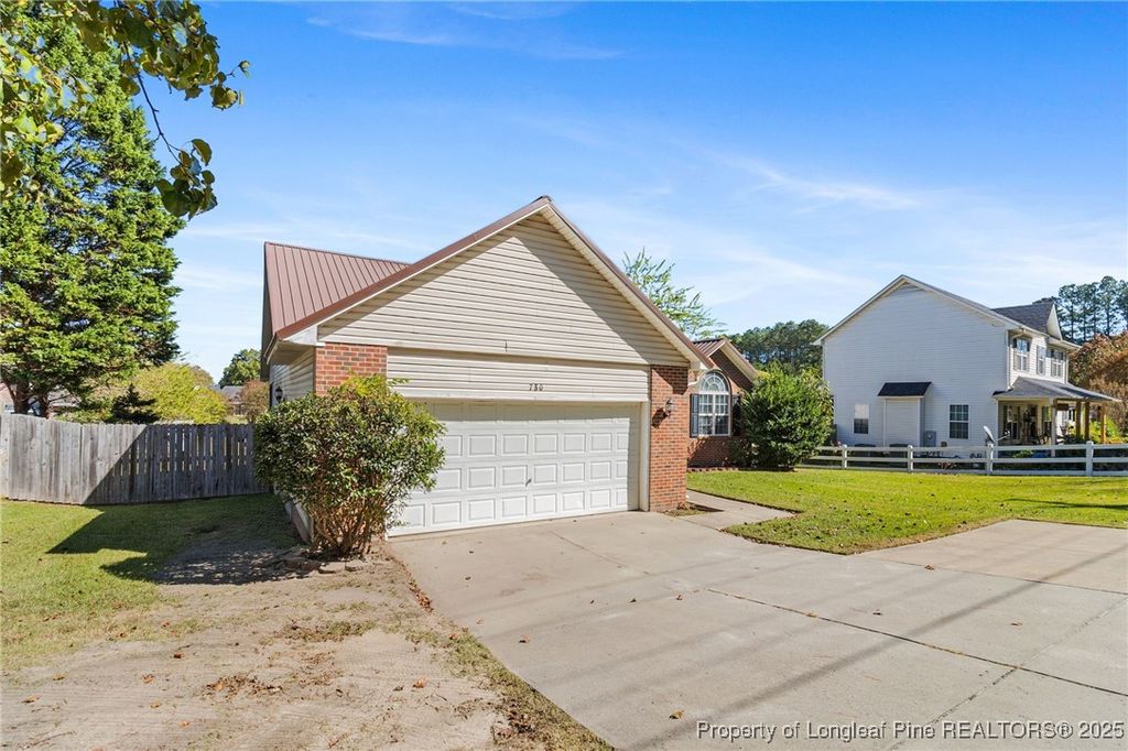 780 Wayside Road, Raeford, NC 28376 — photo 2