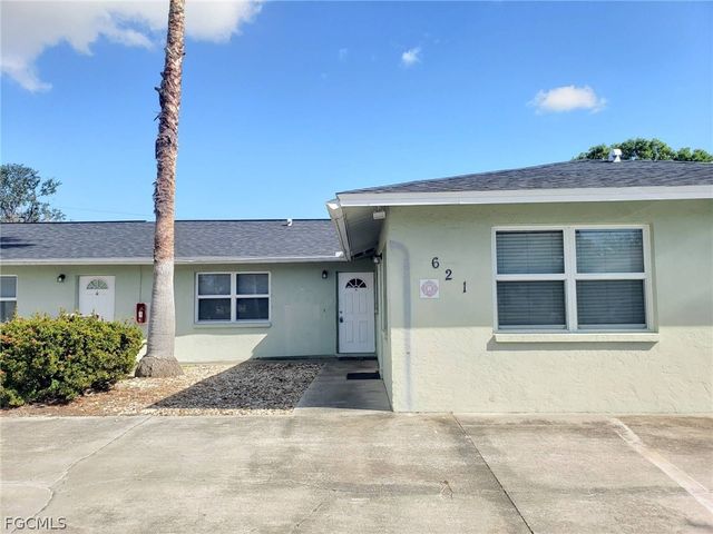 621 SE 13th PL B, Cape Coral, FL 33990