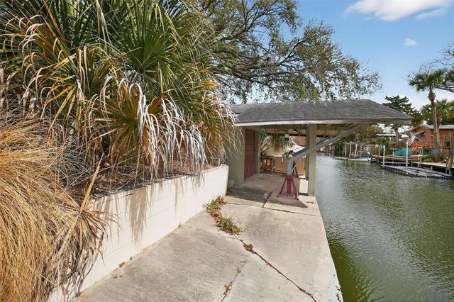 153 GARY AVENUE, Oak Hill, FL 32759