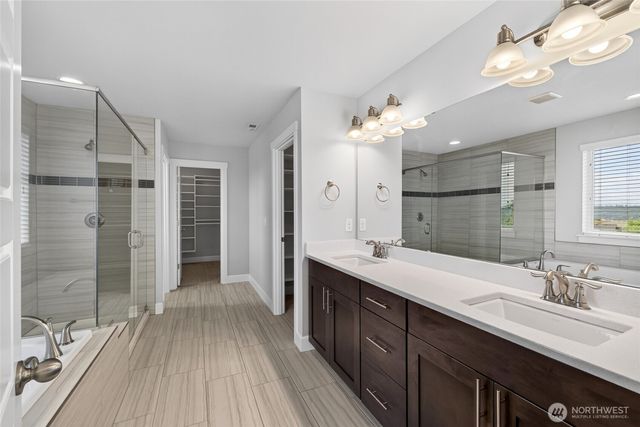 30160 61st Avenue S, Auburn, WA 98001