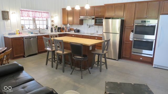 6070 S 1000 E, Brazil, IN 47834