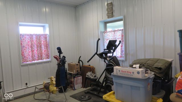 6070 S 1000 E, Brazil, IN 47834