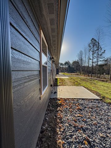 358 Simonds Road, Murphy, NC 28906
