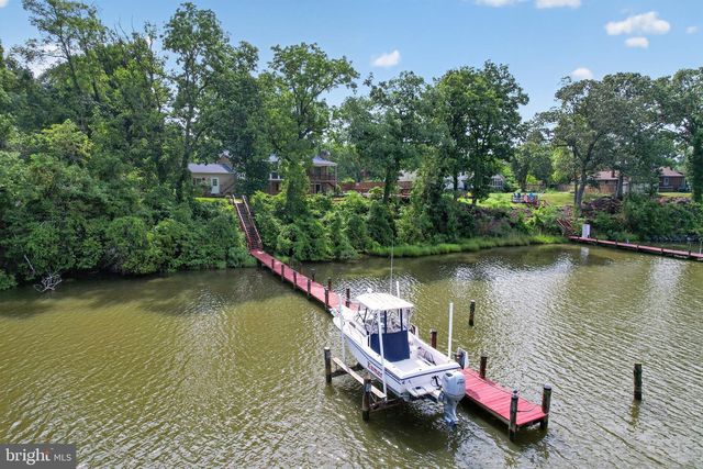 3925 SHAMROCK CT, Port Republic, MD 20676