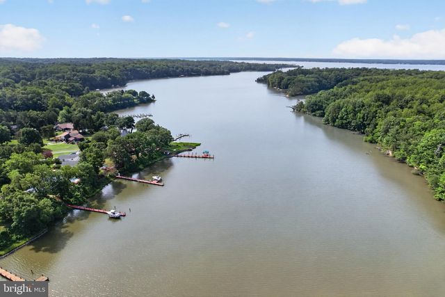 3925 SHAMROCK CT, Port Republic, MD 20676