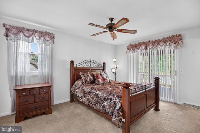 3925 SHAMROCK CT, Port Republic, MD 20676