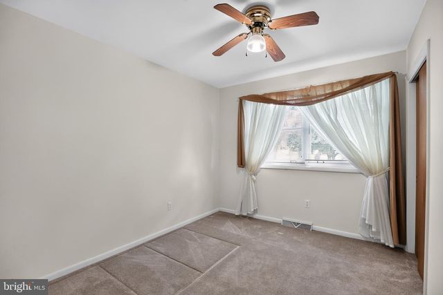 3925 SHAMROCK CT, Port Republic, MD 20676